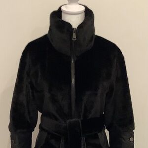 Elegant Faux fur - Vegan mixed media long puffer
